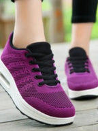 Bekväma sneakers med utskuren design för kvinnor